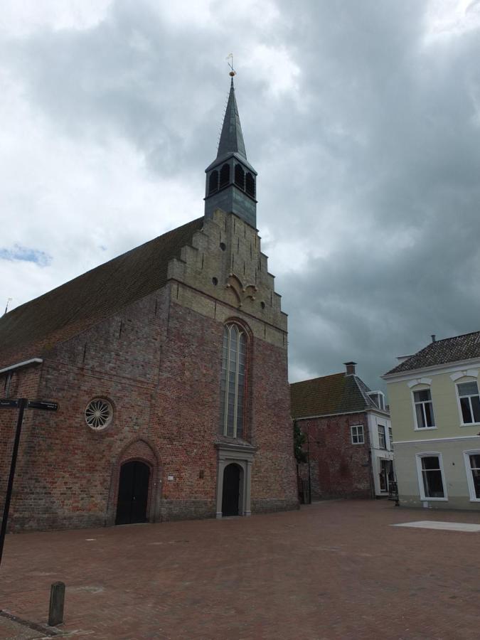 B&B Ferdivedaasje Dokkum Buitenkant foto