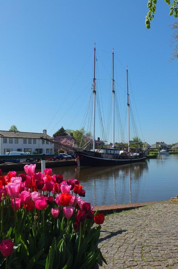 B&B Ferdivedaasje Dokkum Buitenkant foto